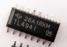 TL4941 PULSE-WIDTH-MODULATION CONTROL IC (SMD)