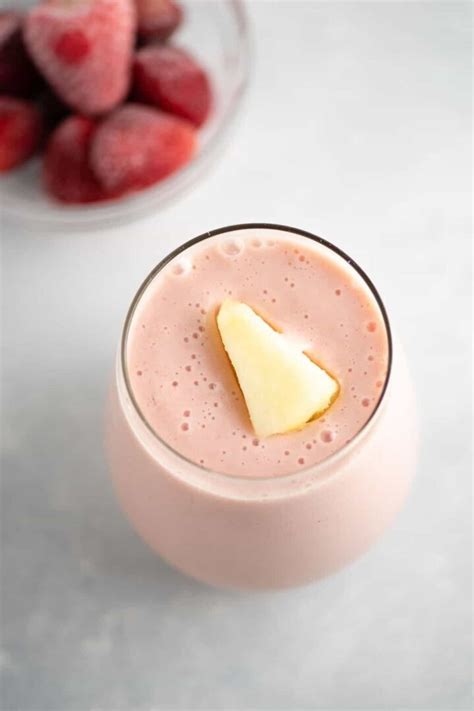 Strawberry Pineapple Smoothie Recipe Build Your Bite