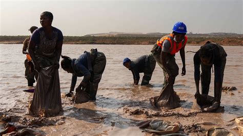 En République Démocratique Du Congo Les Dessous De L Exploitation Du Cobalt Les Echos