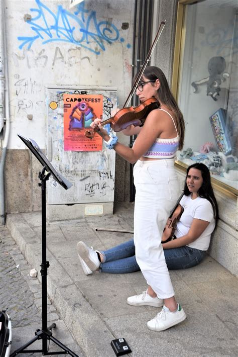 PORTOGALLO Artista Di Strada A Evora Alentejo Giancarlo Borluzzi