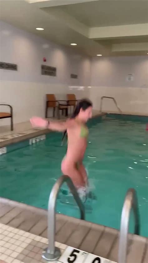 Girl Climbs Pool Ladder With Tits Exposed Enf ThisVid