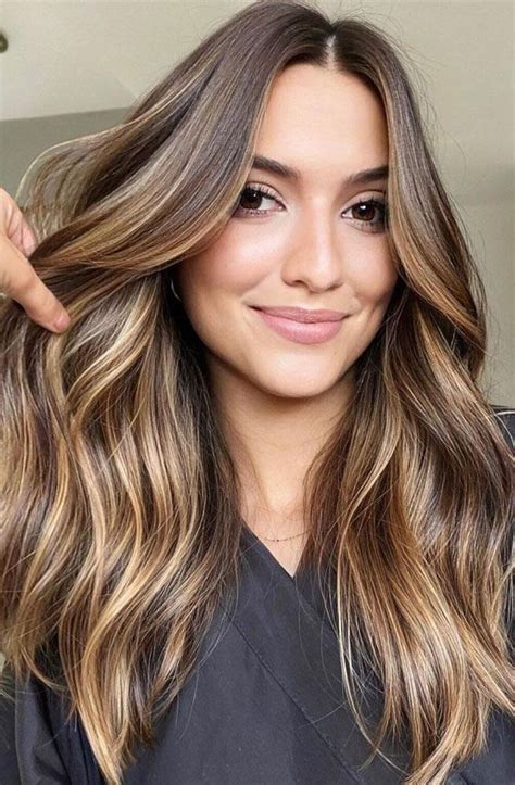 Brown Hair With Blonde Highlights Brown Baylage Hair Medium