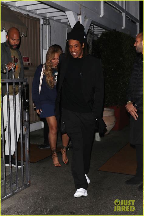 Beyonce And Jay Z Enjoy Dinner Date On Thanksgiving Weekend Photo