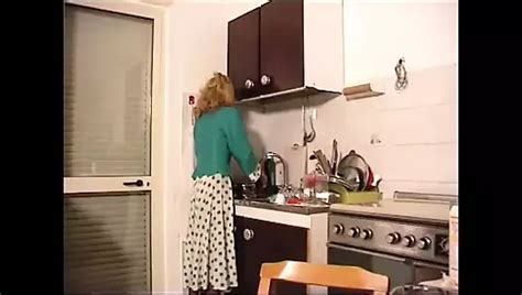 Sembra Timida Ma Non Lo E Free MILF HD Porn A0 XHamster