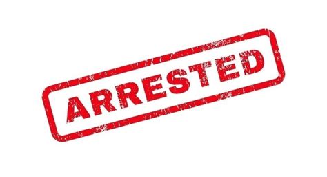 Two Kolonnawa Uc Members Arrested For Theft