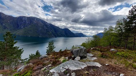 Lysefjorden, Norway : r/hiking