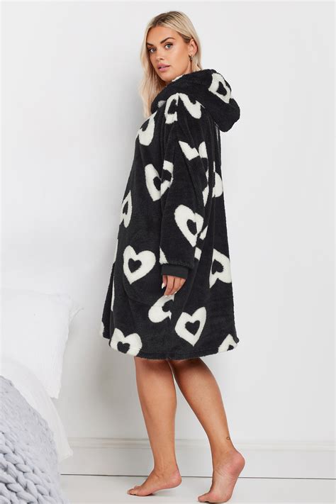 Yours Plus Size Black Heart Oversized Blanket Hoodie Yours Clothing