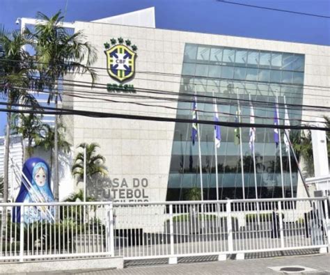 Not Cias Minist Rio Da Sa De Autoriza Retorno Do Futebol No Brasil E