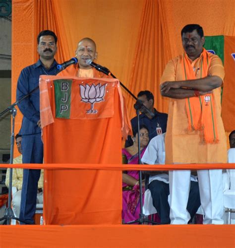 Yogi Adityanath Campaigns For Bjp In Telangana