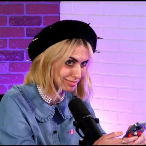 Cunning Clever Quiet Queen Hila Rh3h3productions