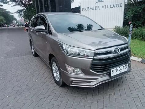 Toyota Kijang Innova G Manual Bensin Mobil Bekas