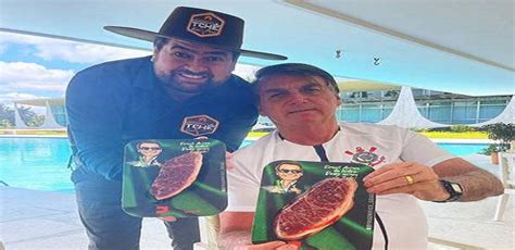 Bolsonaro usa carne de R 1 799 99 o quilo em churrasco no Palácio