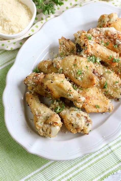 Garlic Parmesan Chicken Wings Easy Low Carb Air Fryer Recipe