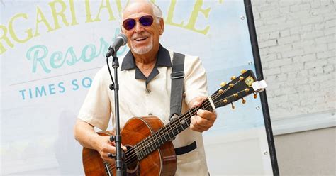 Jimmy Buffett Hospitalized, Cancels Charleston Concert