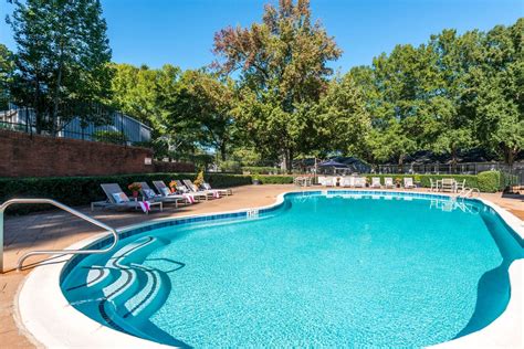 Averly 100 Chaselake Dr Jonesboro Ga 30236