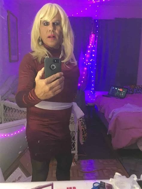 Selfie Crossdresser Heaven