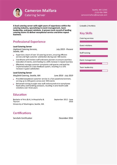 12 Server Resume Examples And Templates For 2025 ResumeBuilder