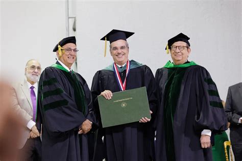 Unphu Otorga Doctorado Honoris Causa Al Presidente Luis Abinader