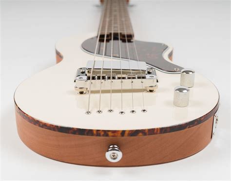 Carry-on Guitars & Basses - Blackstar