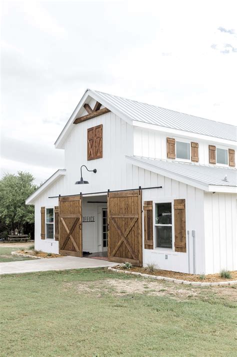 43 Modern Farmhouse Barn Type Farmhousestation