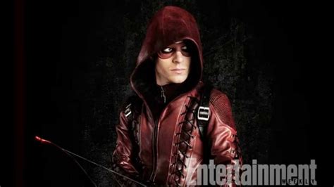 Arrow Season 3 First Look At Roy Harper As Arsenal Youtube