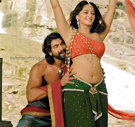 Anushka Shetty Rudramadevi Hot Navel Armpit Hd Caps Starcelebblog
