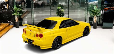 nissan gt     turbocharged engine   sale  dubai