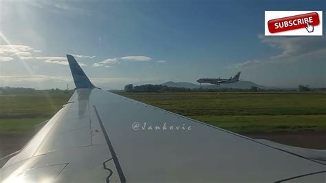 Cabin View Pesawat Garuda Indonesia Takeoff Dari Bandara Sultan