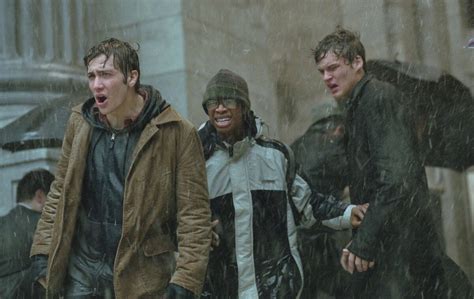 Фото: Послезавтра / Кадр из фильма «Послезавтра» (2004) #1305929