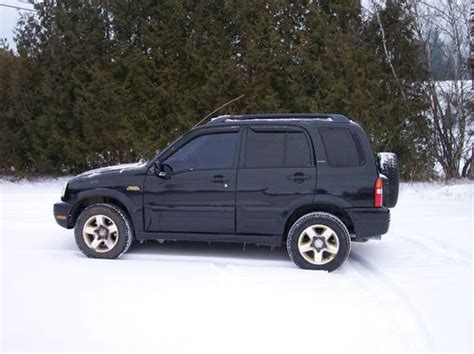 Find Used 2000 Suzuki Grand Vitara Limited Sport Utility 4 Door 2 5L In