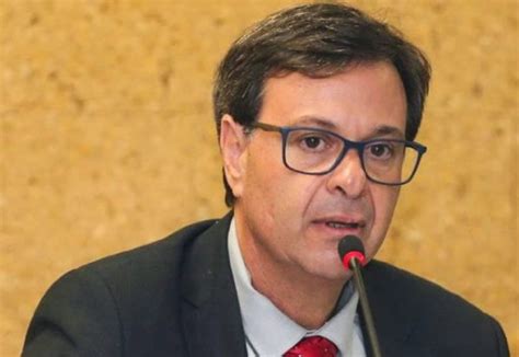 Bolsonaro Nomeia Ex Ministro Do Turismo Para A Embratur