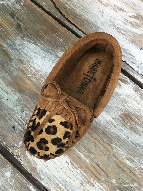 Minnetonka Kids Cheetah Flat Moccasin Super Cute Kid Moccasins