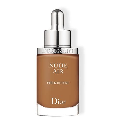 Diorskin Nude Air Fond de teint sérum léger Effet peau nue bonne