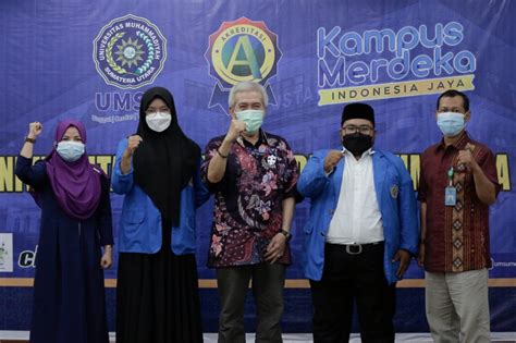 Rektor Umsu Lepas Mahasiswa Kkn Mandiri Umsu Kampus Terbaik Di