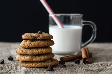 Milk And Cookies Royalty Free Stock Photo