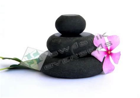 Round Basalt Hot Spa Massage Stones At Best Price In Agra By Swastik Overseas ID 10589980591