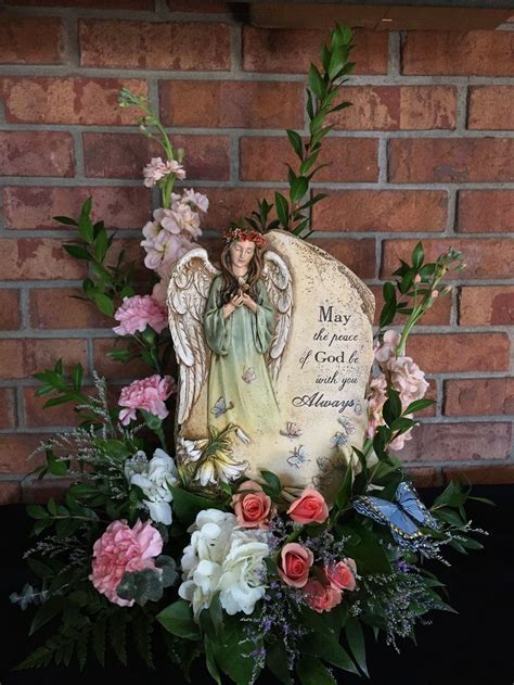 Sympathy Arrangement With Keepsake Angel Plaque Funeral Flower