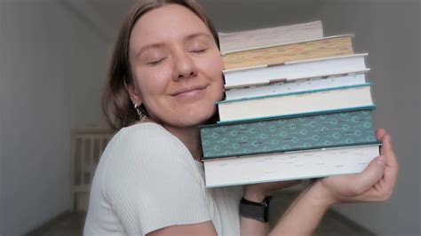 9 ПРЕКРАСНЫЙ И НЕ ОЧЕНЬ ПРОЧИТАННЫХ КНИГ ЗА МЕСЯЦ - YouTube