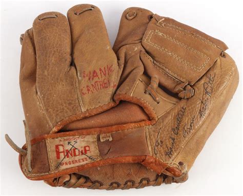 At Auction NEW YORK YANKEES BABE RUTH AUTOGRAPHED GLOVE