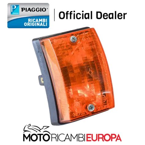 FRECCIA ANTERIORE INDICATORE Destro Piaggio Vespa Pk 50 80 100 125 S