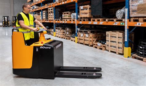 Ultimate Guide To The Electric Pallet Truck