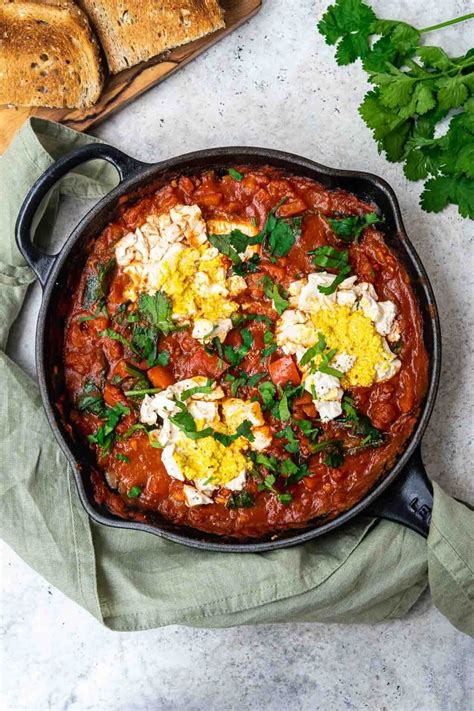 Easy Vegan Shakshuka Recipe Six Hungry Feet