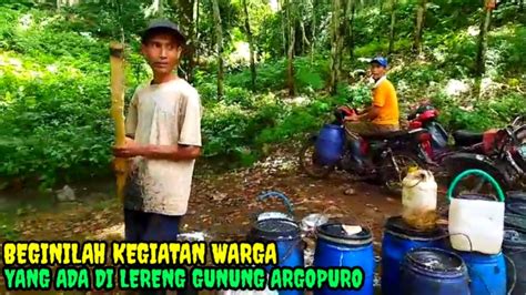 Kegiatan Para Warga Desa Yang Berada Di Lereng Argopuro Youtube