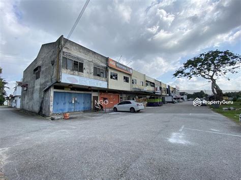 Tongkang Pechah Batu Pahat Jalan Kesturi Batu Pahat Johor Sqft