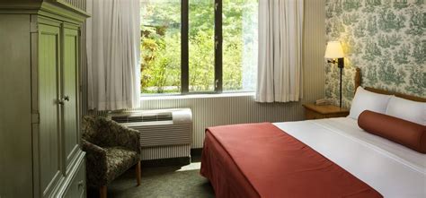 Jobs at Williamsburg Woodlands Hotel & Suites, Williamsburg, VA | Hospitality Online