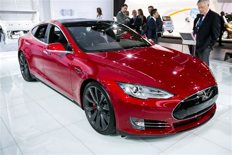 Watch People Freak Out Over The Tesla S P D S New Insane Mode Time