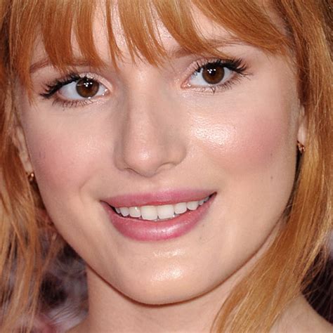 Bella Thorne Makeup Black Eyeshadow And Black Lipstick Steal Her Style