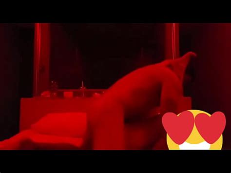 Se Viene Dentro De Ella Con Una Enorme Verga XVIDEOS