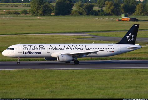 Airbus A321 131 Star Alliance Lufthansa Aviation Photo 2279244