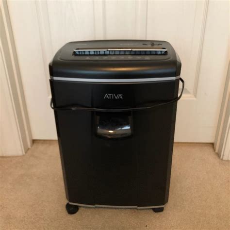 Lot 10 Ativa Paper Shredder